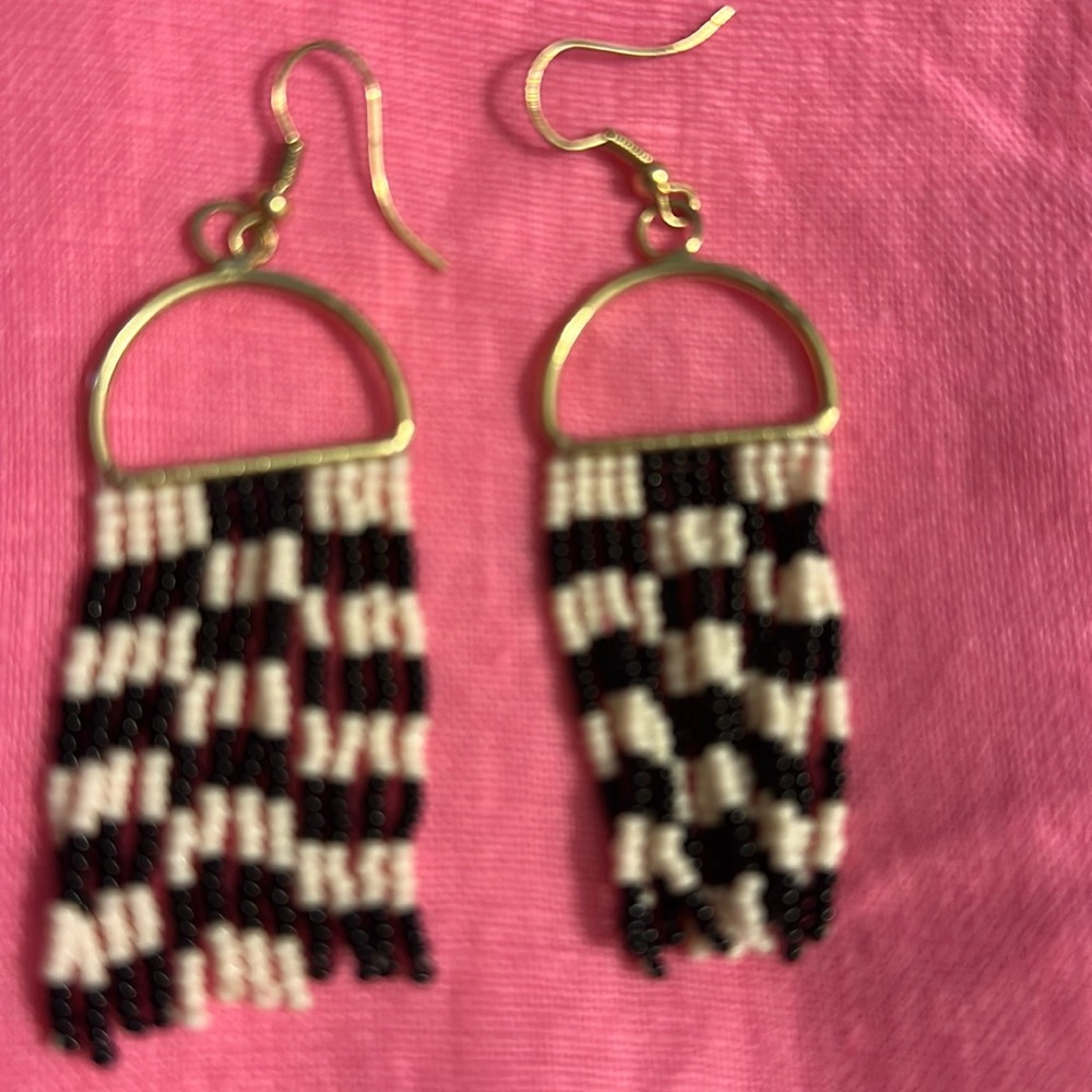 Ink and Alloy Allison Checked bead earrings